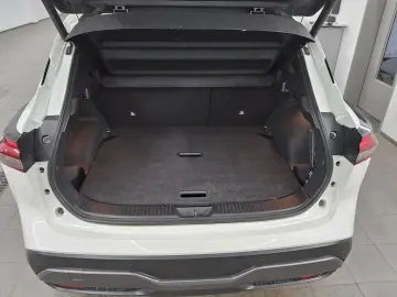 NISSAN Qashqai 1.3 DIG-T N-Connecta Navi LED RFK Shz