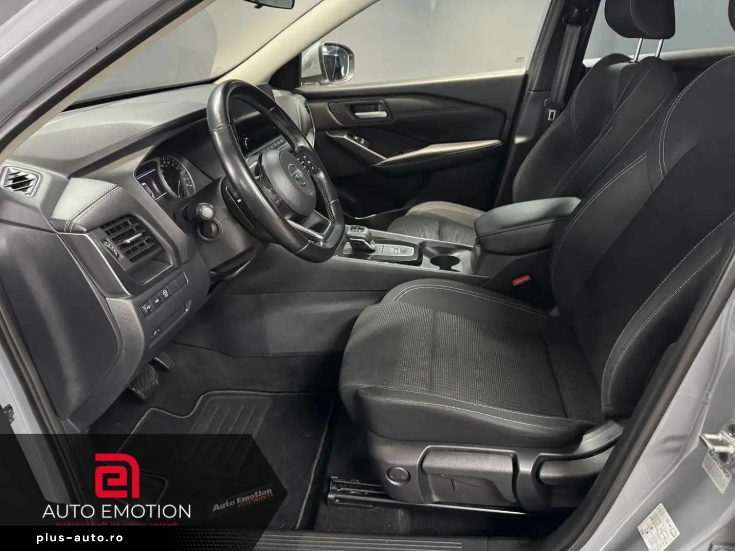 NISSAN Qashqai Acenta 1.3 DIG-T MHEV Xtronic Navi  LED