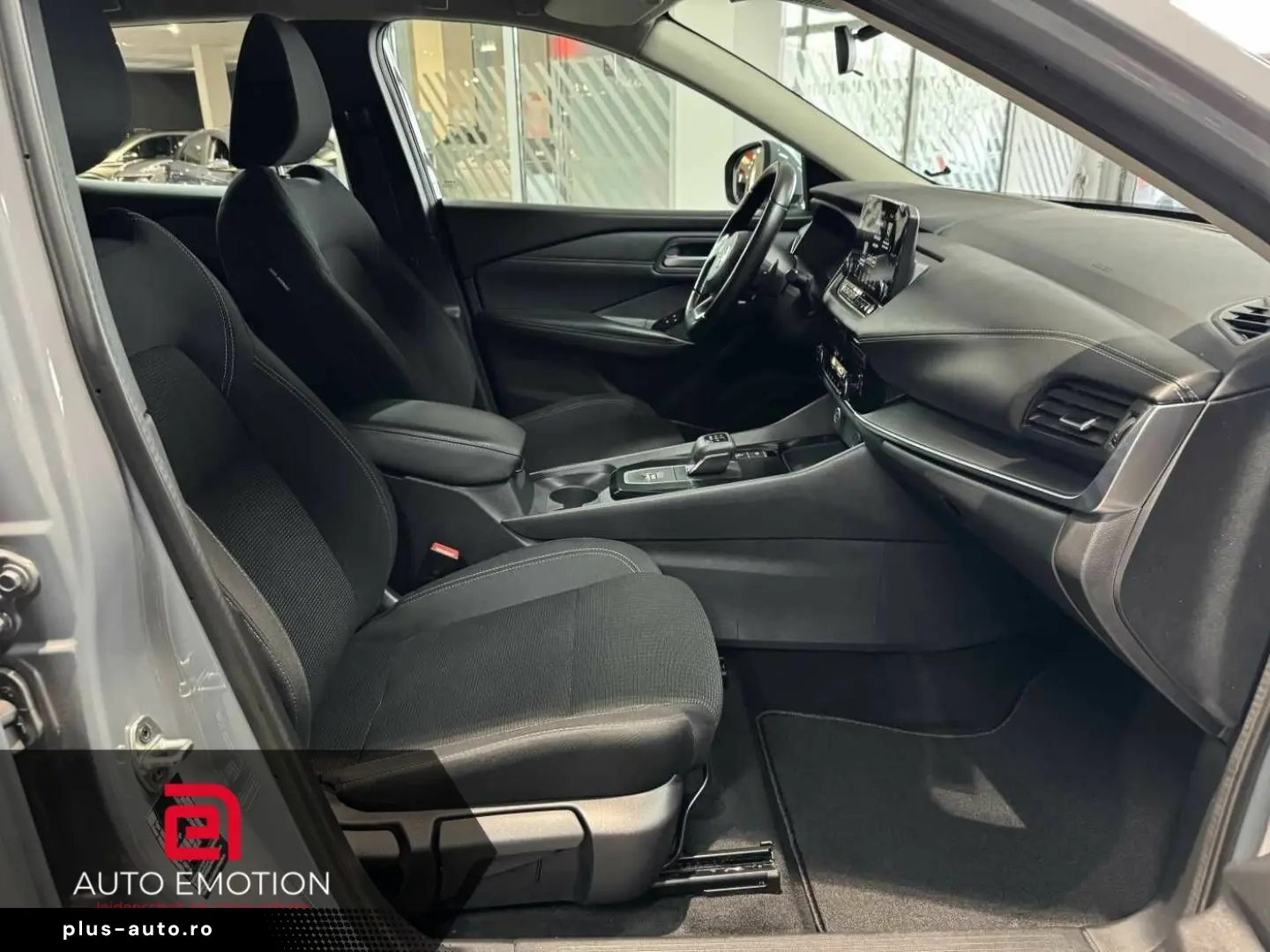 NISSAN Qashqai Acenta 1.3 DIG-T MHEV Xtronic Navi  LED