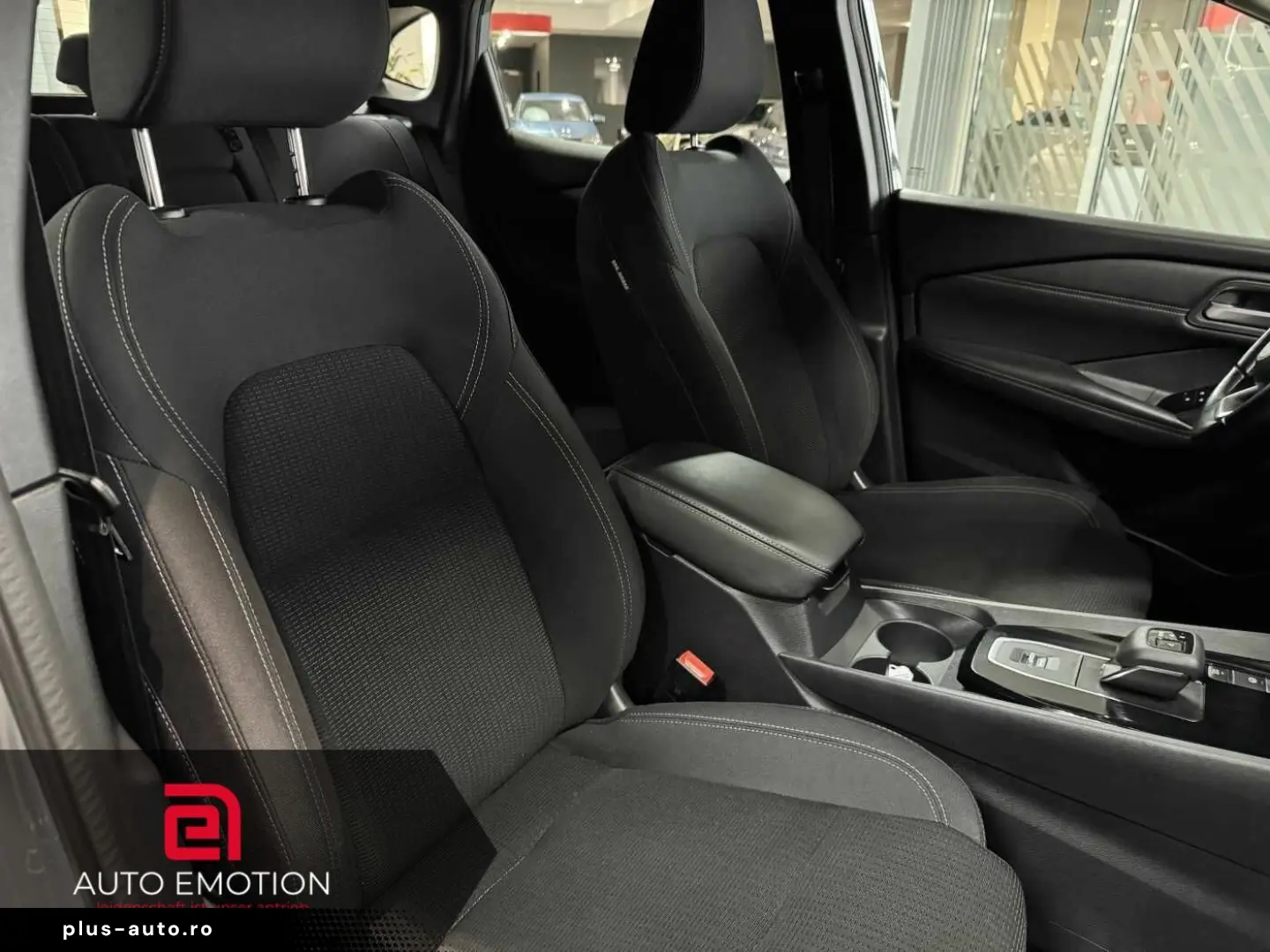 NISSAN Qashqai Acenta 1.3 DIG-T MHEV Xtronic Navi  LED