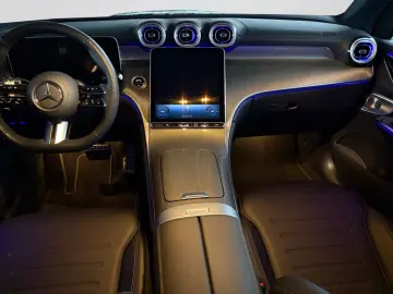 MERCEDES-BENZ GLC 200 4M AMG NIGHT LED BURM KAM PTS SHZ TEMP