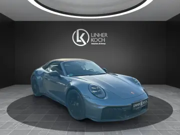 PORSCHE 911 Carrera 4 GTS T-Hybrid Cabriolet