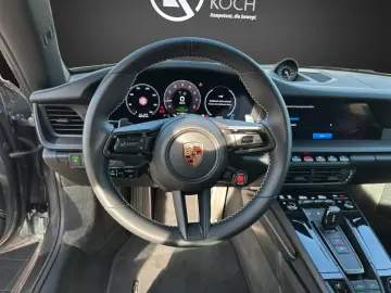 PORSCHE 911 Carrera 4 GTS T-Hybrid Cabriolet