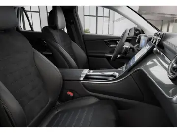 MERCEDES-BENZ GLC 200 4MATIC AMG-Sport Burm Pano Distr Memo