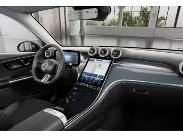 MERCEDES-BENZ GLC 200 4MATIC AMG-Sport Burm Pano Distr Memo