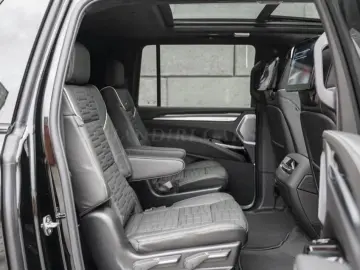 NEW 2026 Cadillac Escalade V-Series SUPERCHARG V8 681 HP