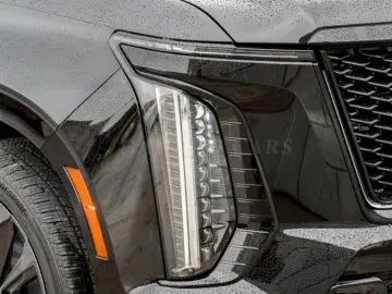 NEW 2026 Cadillac Escalade V-Series SUPERCHARG V8 681 HP