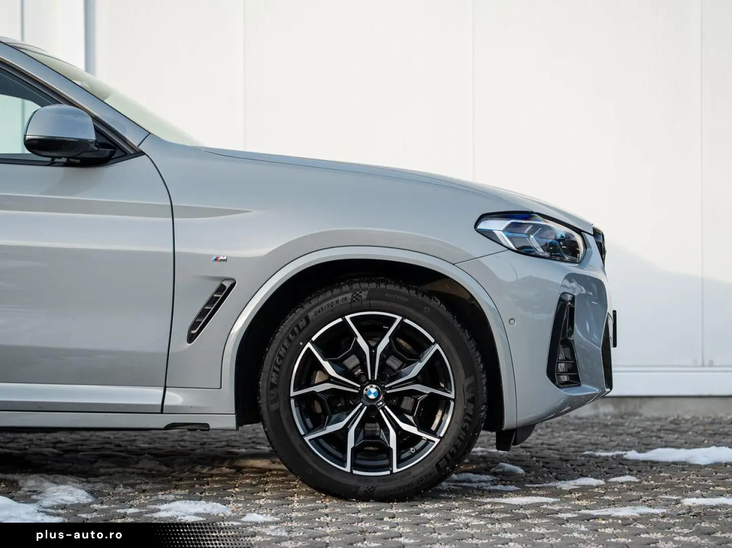 BMW X4 xDrive20d M-Sport AHK PANO ACC Laser HuD KoZg