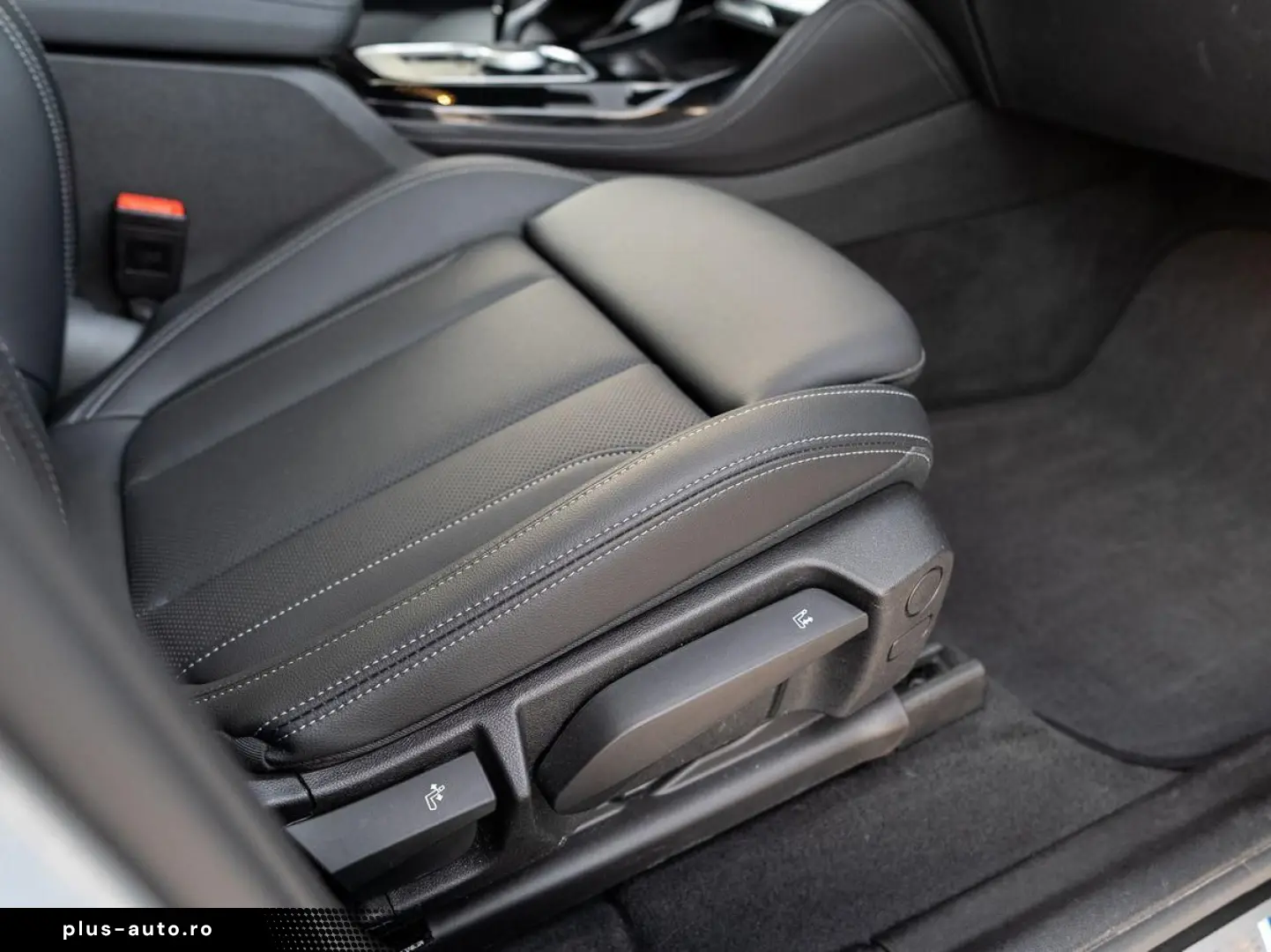 BMW X4 xDrive20d M-Sport AHK PANO ACC Laser HuD KoZg