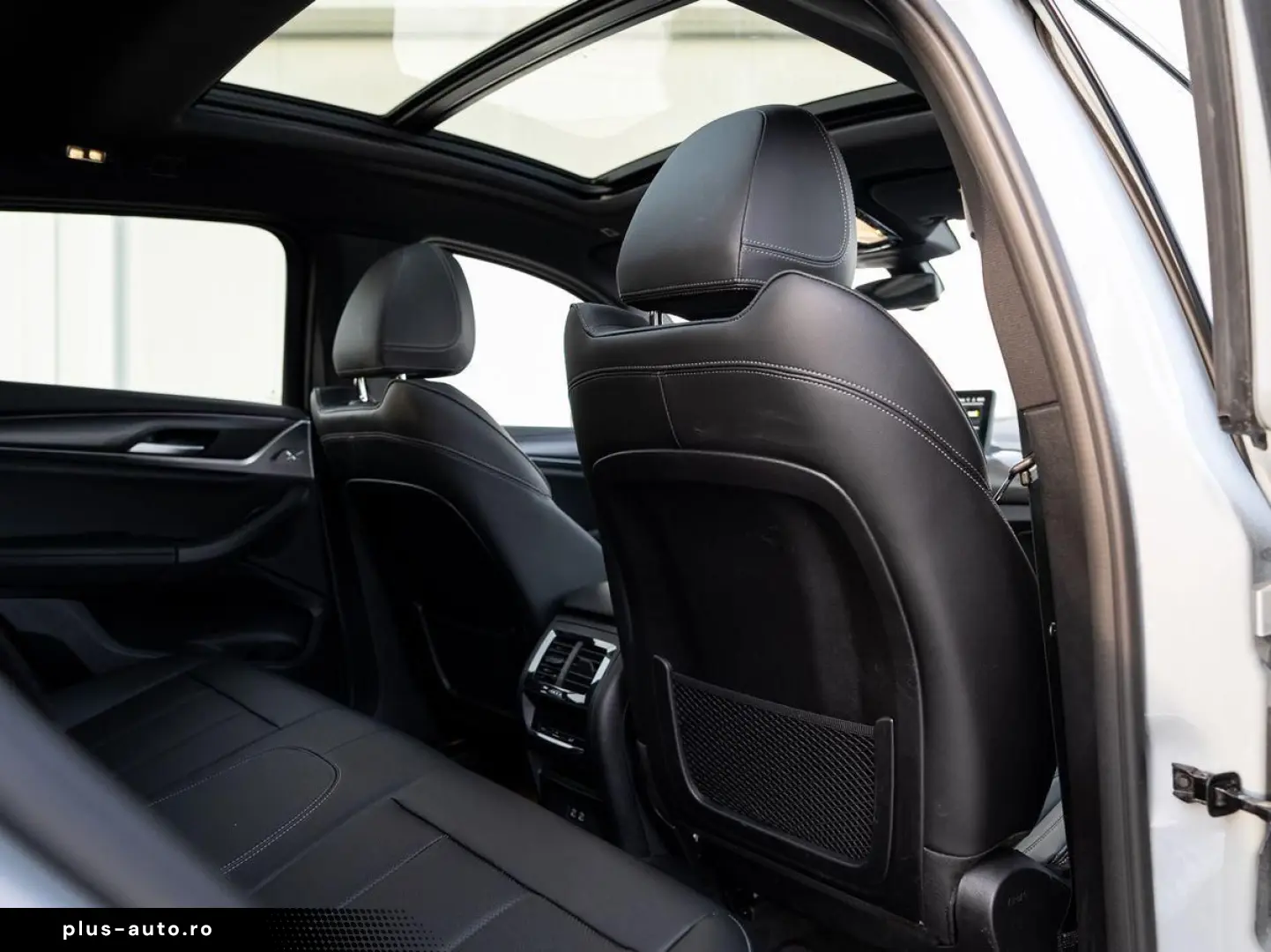 BMW X4 xDrive20d M-Sport AHK PANO ACC Laser HuD KoZg