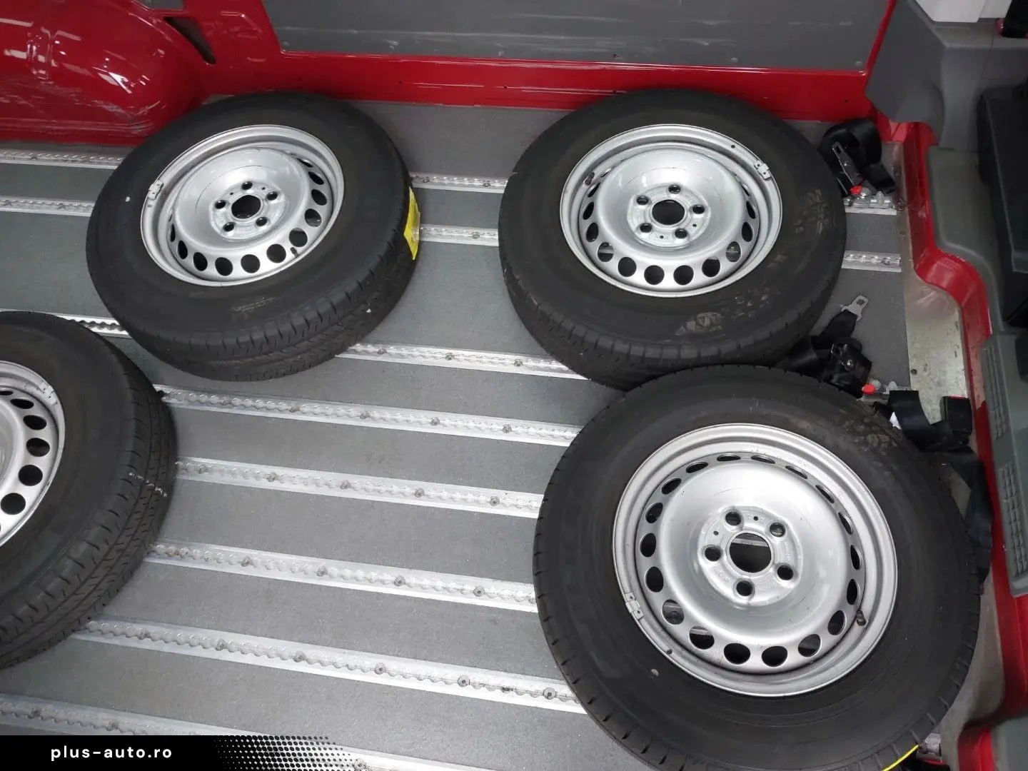 VW Crafter Kasten 35 mittellang Hochdach BTW Lift