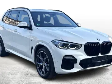 X5 XDRIVE 45E