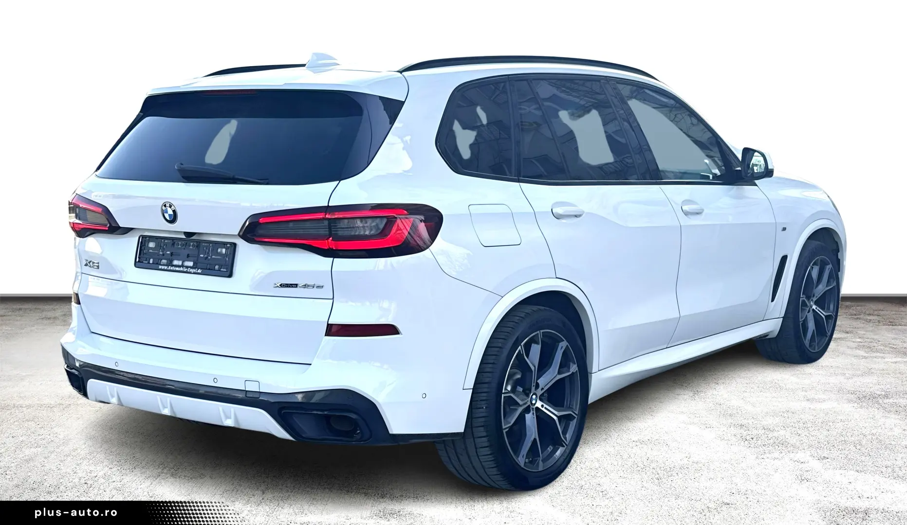 X5 XDRIVE 45E