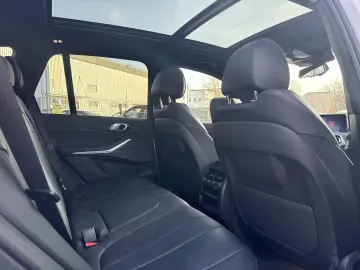 X5 XDRIVE 45E