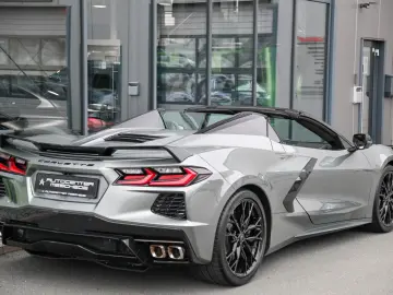 CORVETTE C8 Stingray 6.2 V8 Cabrio 3LT  Competition Sitze