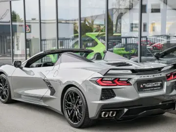 CORVETTE C8 Stingray 6.2 V8 Cabrio 3LT  Competition Sitze