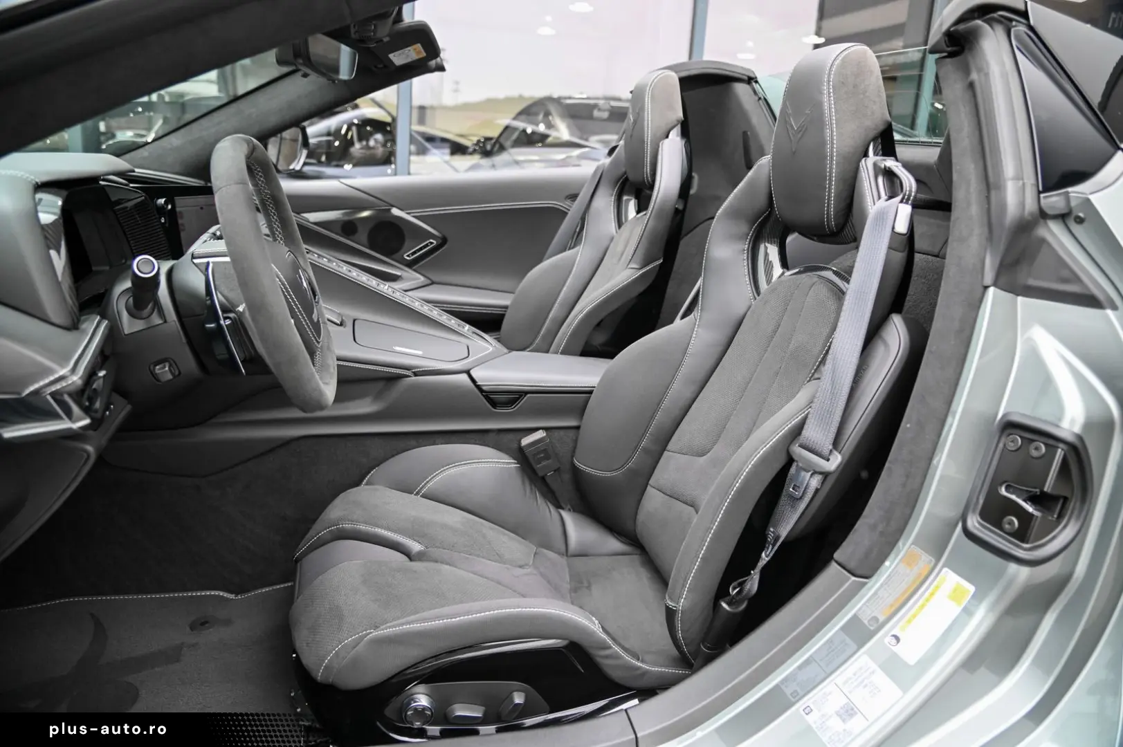 CORVETTE C8 Stingray 6.2 V8 Cabrio 3LT  Competition Sitze