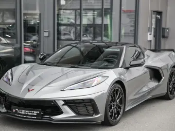 CORVETTE C8 Stingray 6.2 V8 Cabrio 3LT  Competition Sitze
