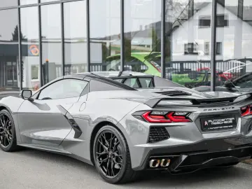 CORVETTE C8 Stingray 6.2 V8 Cabrio 3LT  Competition Sitze