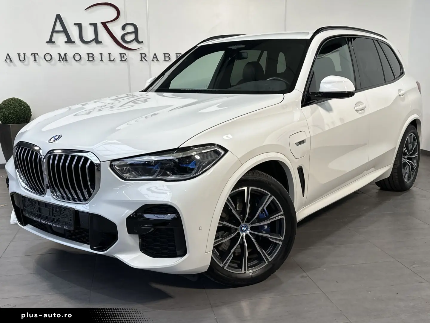 BMW X5 xDrive45e M-Sport NAV LASER AHK 360  HUD H&K