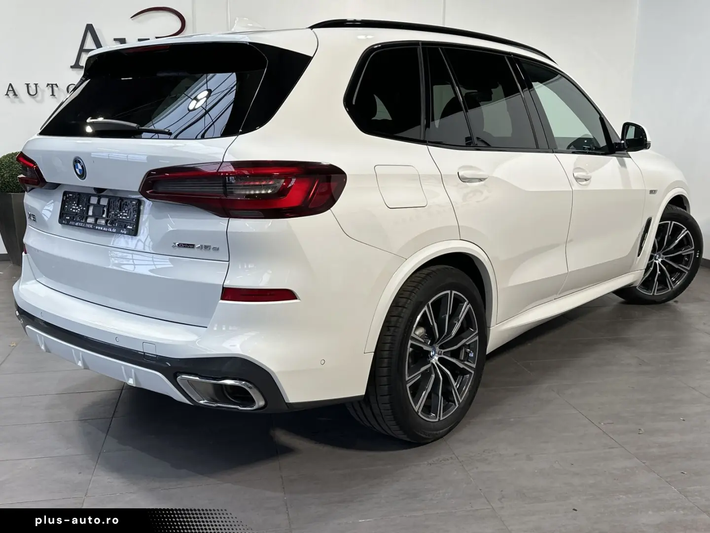BMW X5 xDrive45e M-Sport NAV LASER AHK 360  HUD H&K
