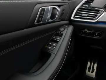 BMW X5 xDrive45e M Sport Laser 360  HUD HiFi 22