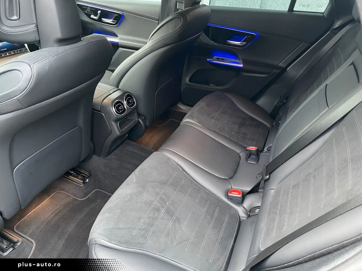 MERCEDES-BENZ GLC 200 4M AMG  LED NIGHT MEMORY