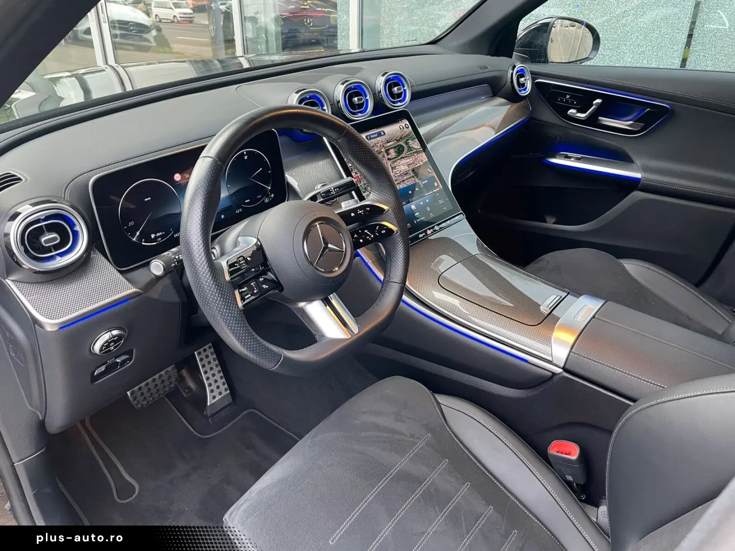 MERCEDES-BENZ GLC 200 4M AMG  LED NIGHT MEMORY