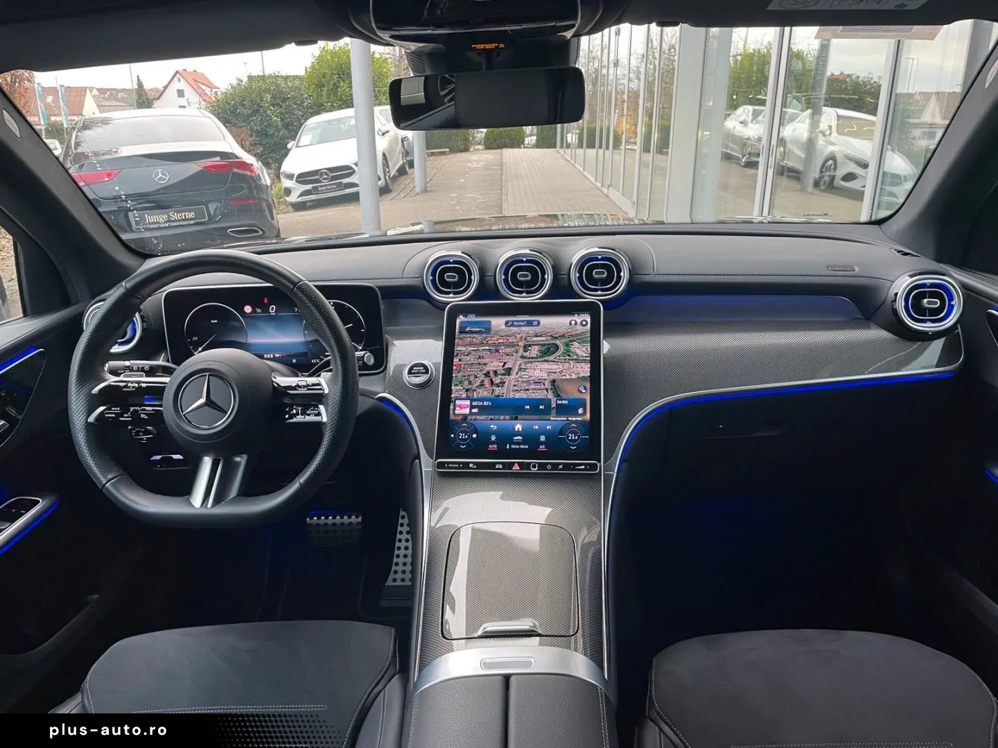 MERCEDES-BENZ GLC 200 4M AMG  LED NIGHT MEMORY