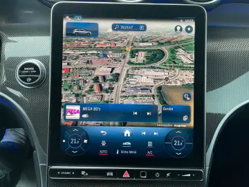 MERCEDES-BENZ GLC 200 4M AMG  LED NIGHT MEMORY