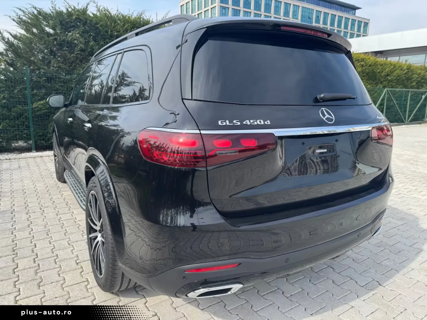Mercedes-Benz GLS 450