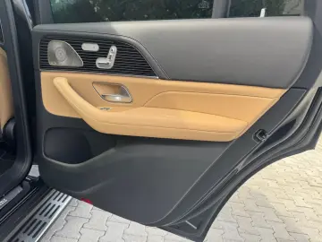 Mercedes-Benz GLS 450