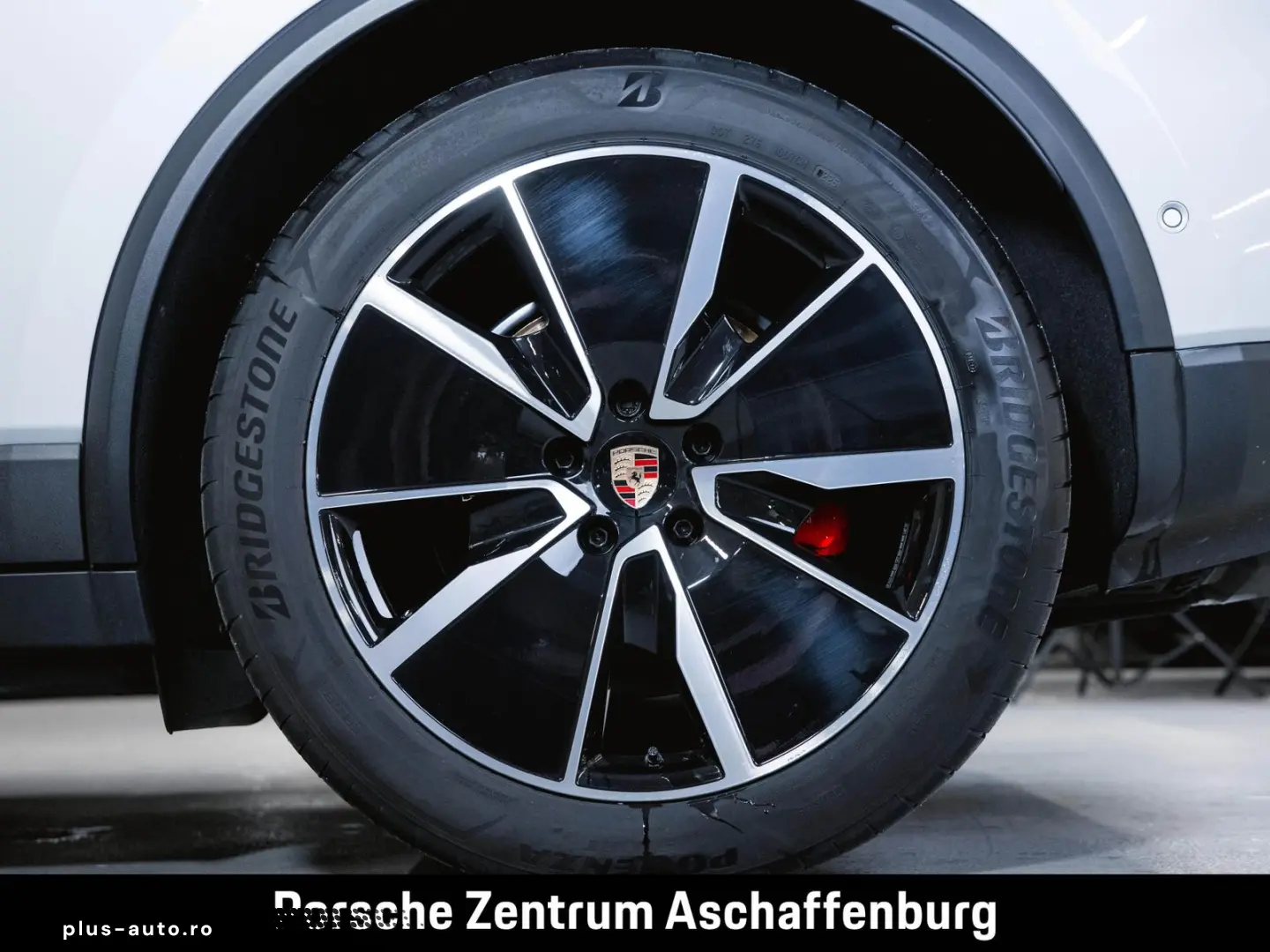 PORSCHE Macan 4S Electric Sport Chrono BOSE Offroad