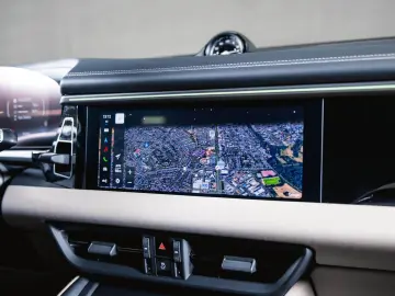 PORSCHE Macan 4S Electric Sport Chrono BOSE Offroad