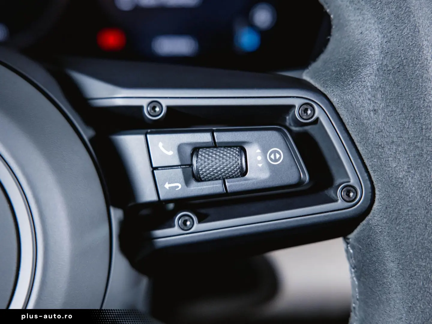 PORSCHE Macan 4S Electric Sport Chrono BOSE Offroad