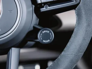 PORSCHE Macan 4S Electric Sport Chrono BOSE Offroad