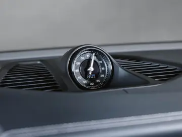 PORSCHE Macan 4S Electric Sport Chrono BOSE Offroad