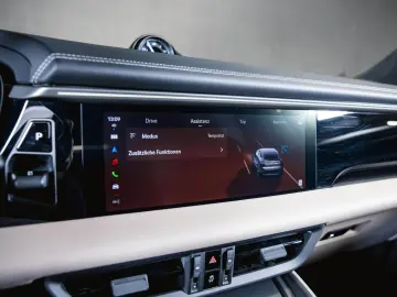 PORSCHE Macan 4S Electric Sport Chrono BOSE Offroad