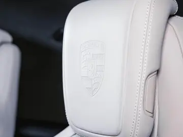 PORSCHE Macan 4S Electric Sport Chrono BOSE Offroad