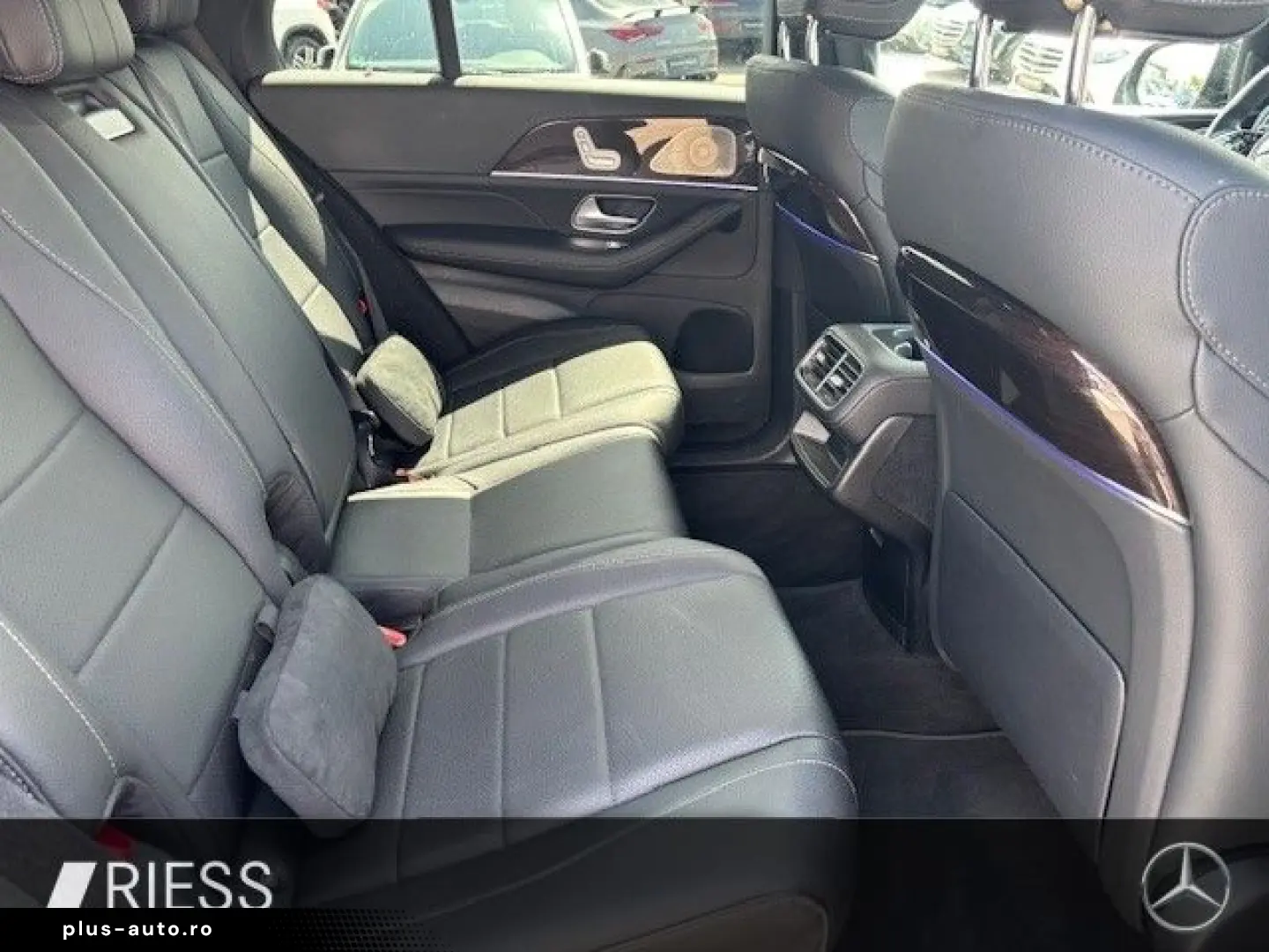 MERCEDES-BENZ GLE 450 4M AMG Sport Night Distr Pano &hellip;