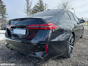 BMW Seria 5 520d xDrive AT MHEV