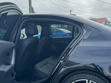 BMW Seria 5 520d xDrive AT MHEV