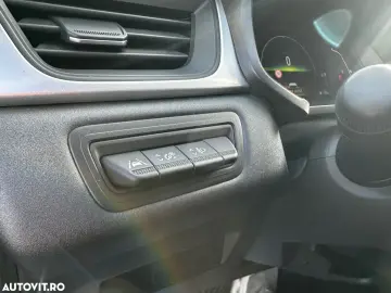 Renault Captur E-TECH Full 145 TECHNO