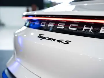 PORSCHE Taycan 4S - 93.4 kWh - PID - Pano - HUD - 360  -