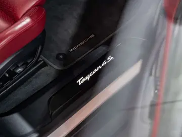 PORSCHE Taycan 4S - 93.4 kWh - PID - Pano - HUD - 360  -