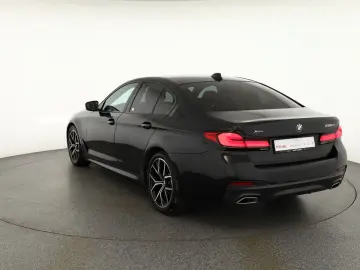 BMW 520d xDrive M Sport Aut. Laser ACC Navi Kamera