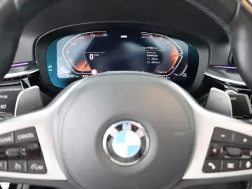 BMW 520d xDrive M Sport Aut. Laser ACC Navi Kamera