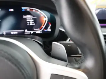 BMW 520d xDrive M Sport Aut. Laser ACC Navi Kamera