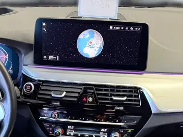 BMW 520dLim. M Sport Laser ACC Kamera AHK HUD Leder