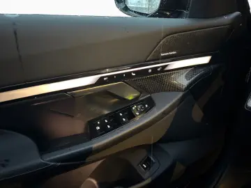 BMW 520i Limo M-Sport StHz AHK 20  H K Leas 499 -o.A